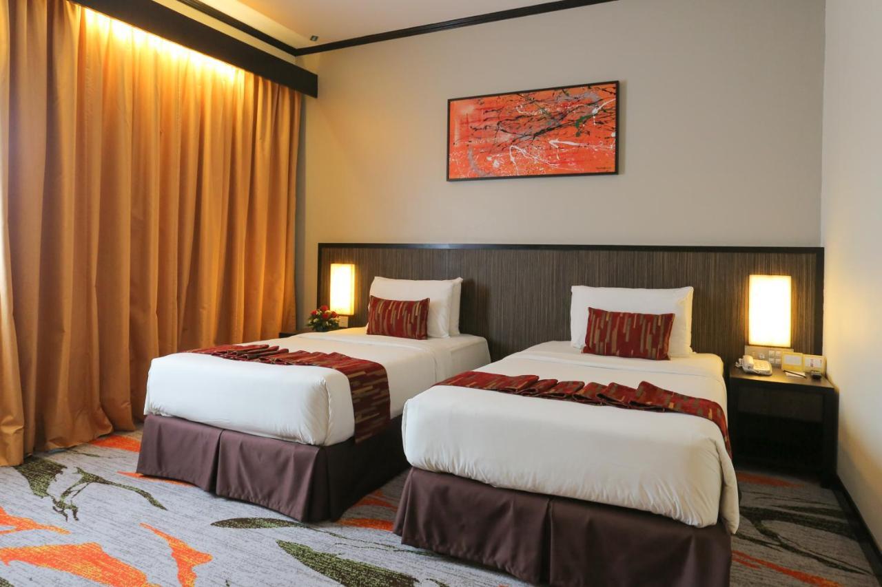 Espira Sri Petaling Hotel Kuala Lumpur Exterior photo