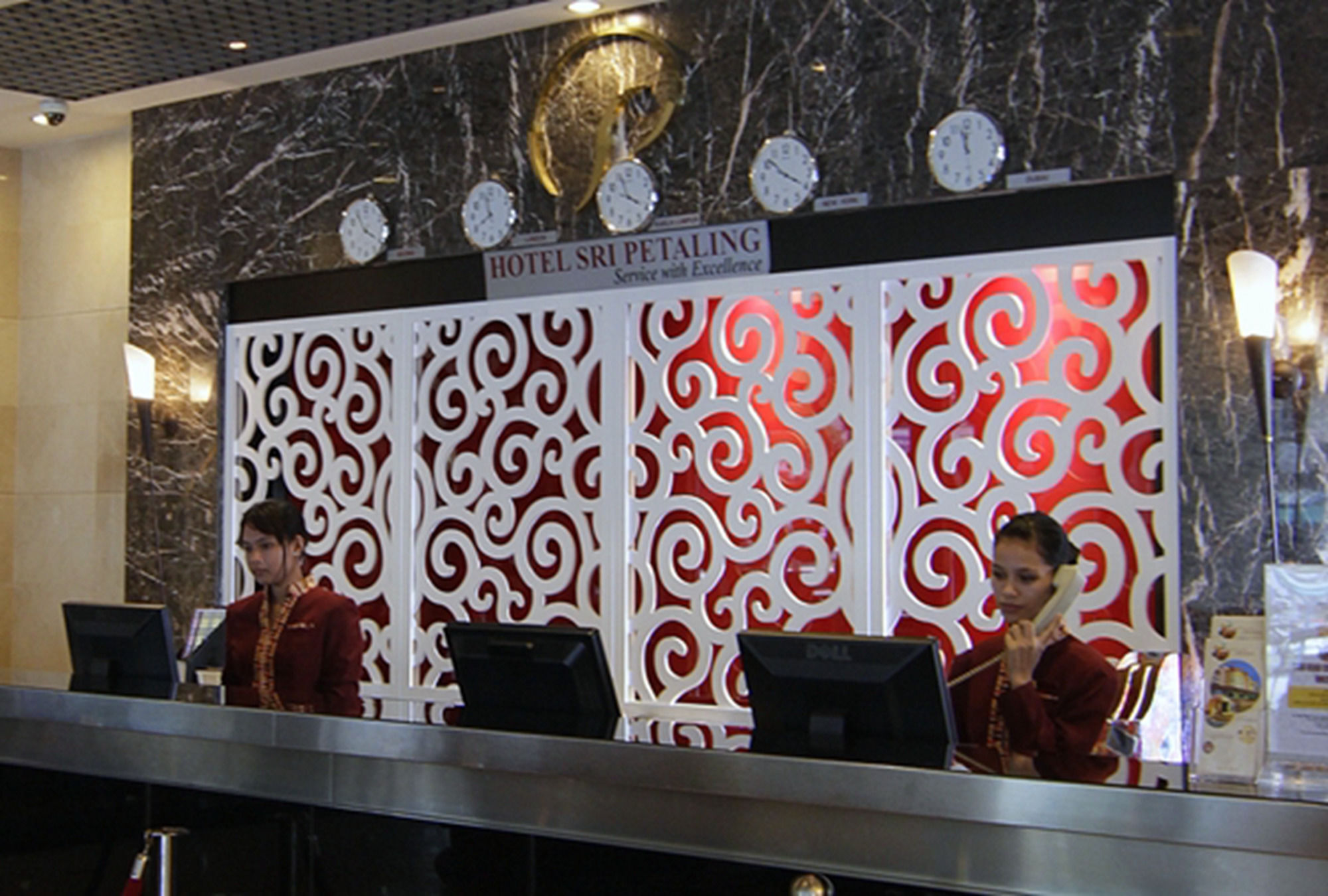 Espira Sri Petaling Hotel Kuala Lumpur Exterior photo